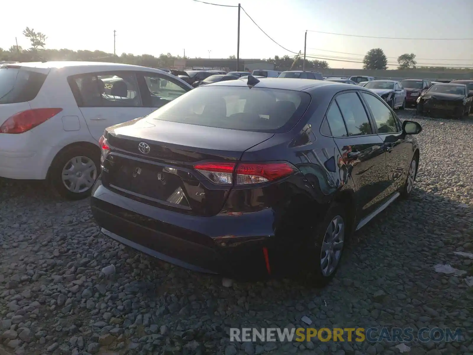 4 Photograph of a damaged car JTDEPRAE4LJ104893 TOYOTA COROLLA 2020