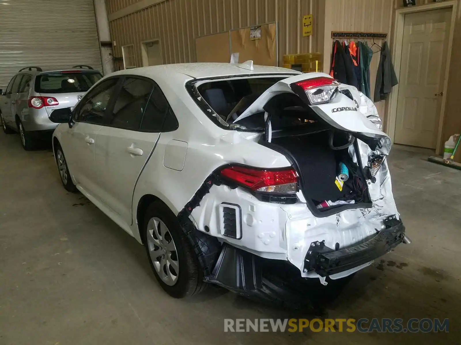 3 Photograph of a damaged car JTDEPRAE4LJ106112 TOYOTA COROLLA 2020