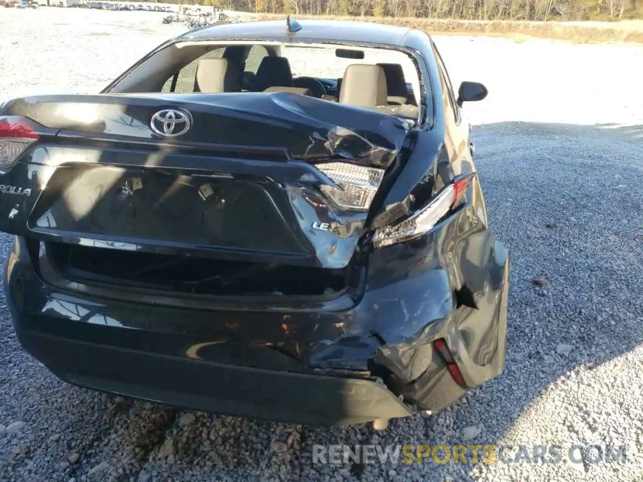 9 Photograph of a damaged car JTDEPRAE4LJ108555 TOYOTA COROLLA 2020