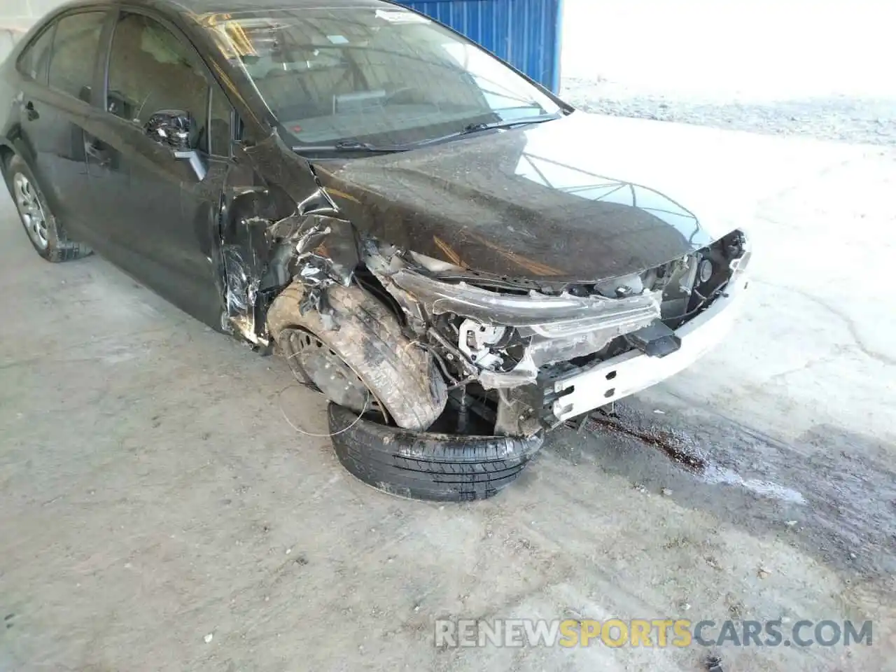 9 Photograph of a damaged car JTDEPRAE4LJ111987 TOYOTA COROLLA 2020