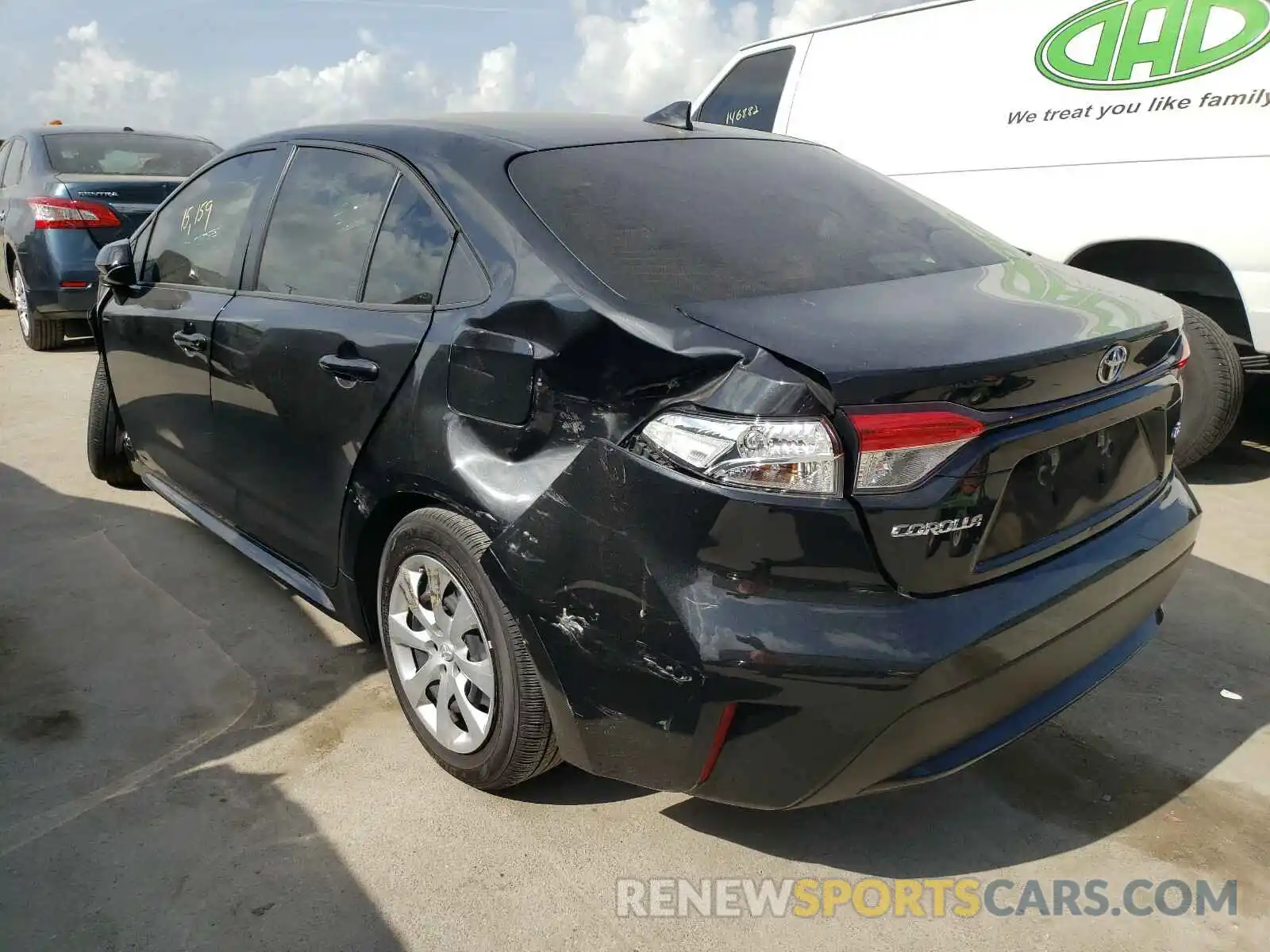 3 Photograph of a damaged car JTDEPRAE4LJ113111 TOYOTA COROLLA 2020