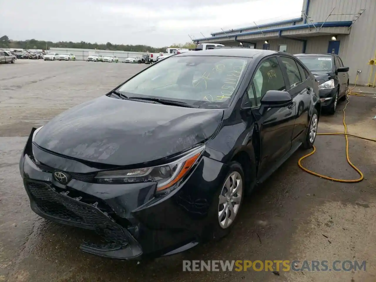 2 Photograph of a damaged car JTDEPRAE4LJ113190 TOYOTA COROLLA 2020