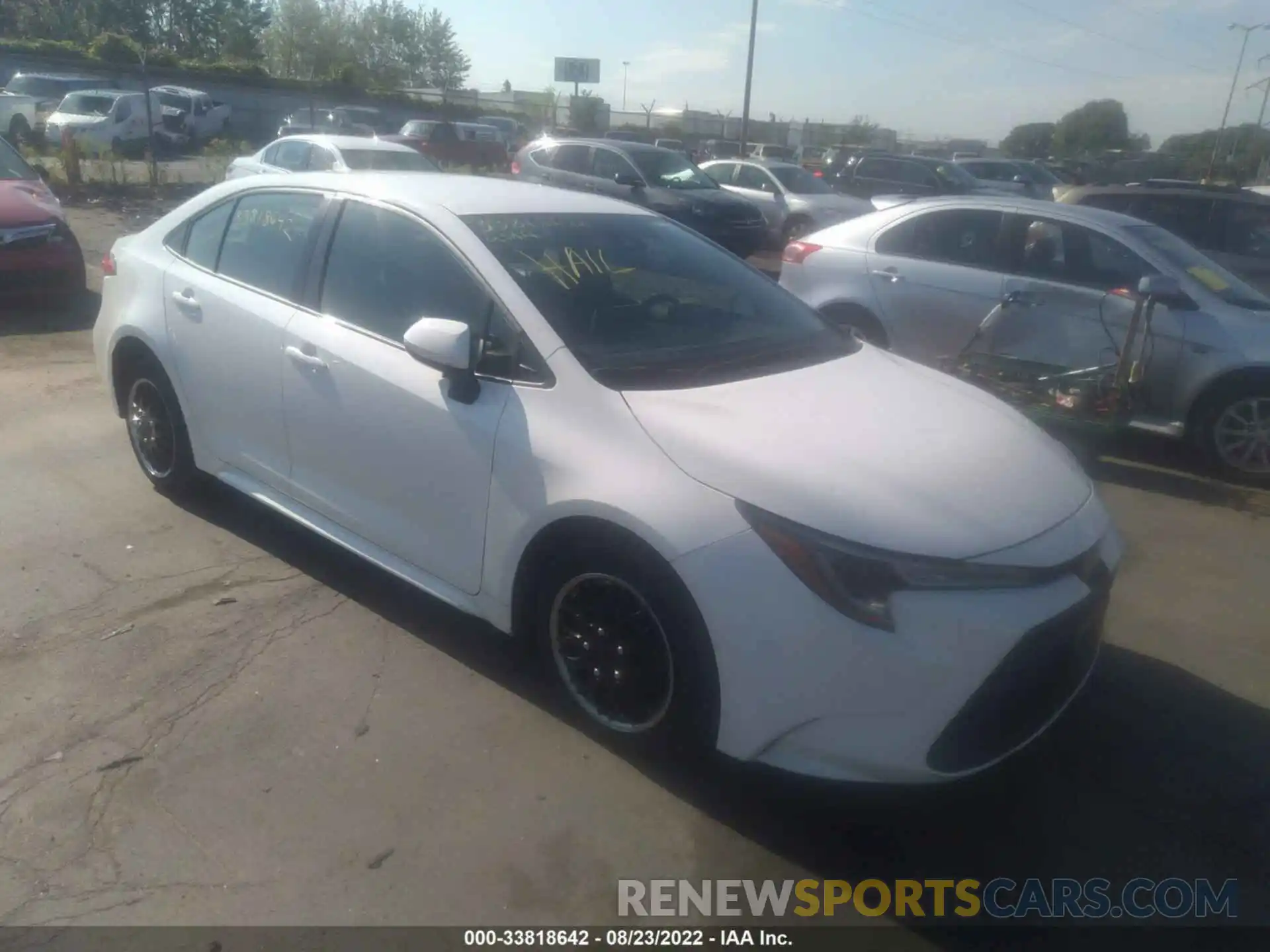 1 Photograph of a damaged car JTDEPRAE4LJ114436 TOYOTA COROLLA 2020