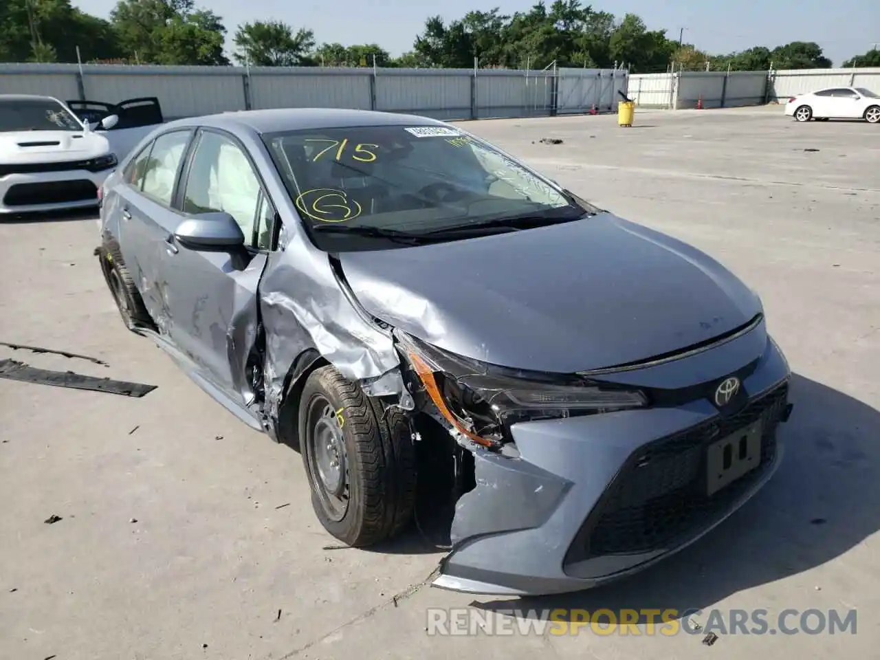 1 Photograph of a damaged car JTDEPRAE4LJ115599 TOYOTA COROLLA 2020