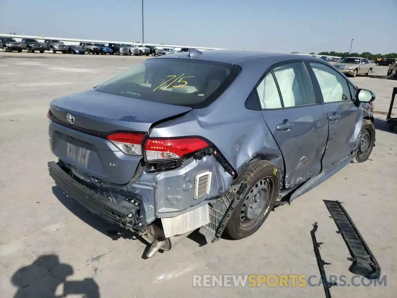 4 Photograph of a damaged car JTDEPRAE4LJ115599 TOYOTA COROLLA 2020