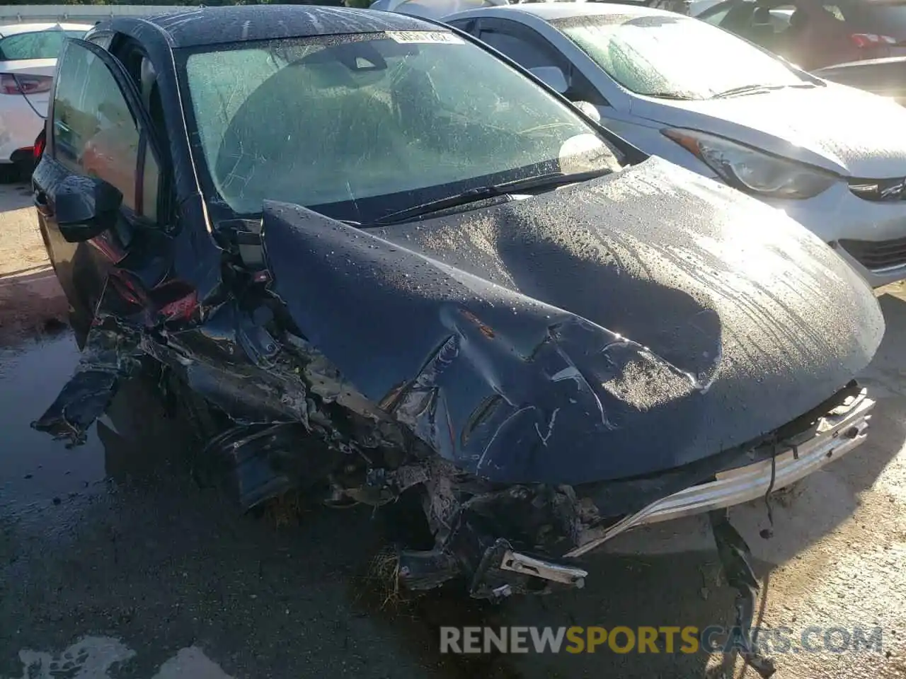 9 Photograph of a damaged car JTDEPRAE4LJ115859 TOYOTA COROLLA 2020