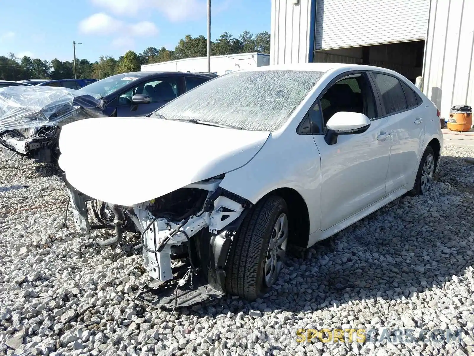 2 Photograph of a damaged car JTDEPRAE4LJ116901 TOYOTA COROLLA 2020