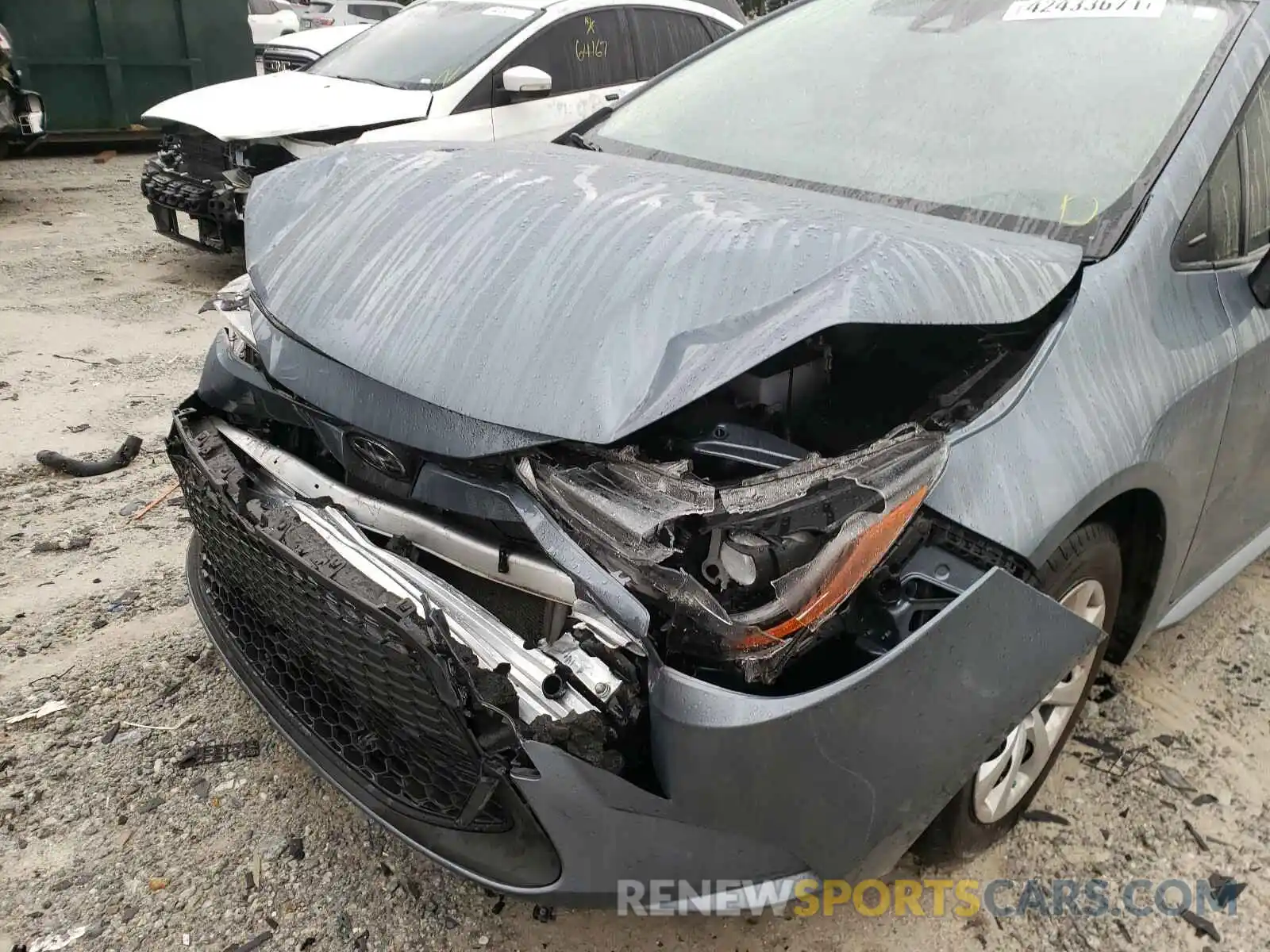 9 Photograph of a damaged car JTDEPRAE5LJ000820 TOYOTA COROLLA 2020