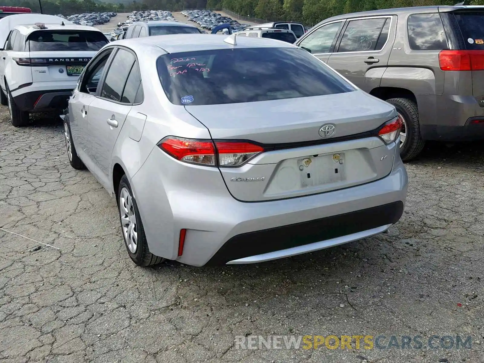 3 Photograph of a damaged car JTDEPRAE5LJ004348 TOYOTA COROLLA 2020