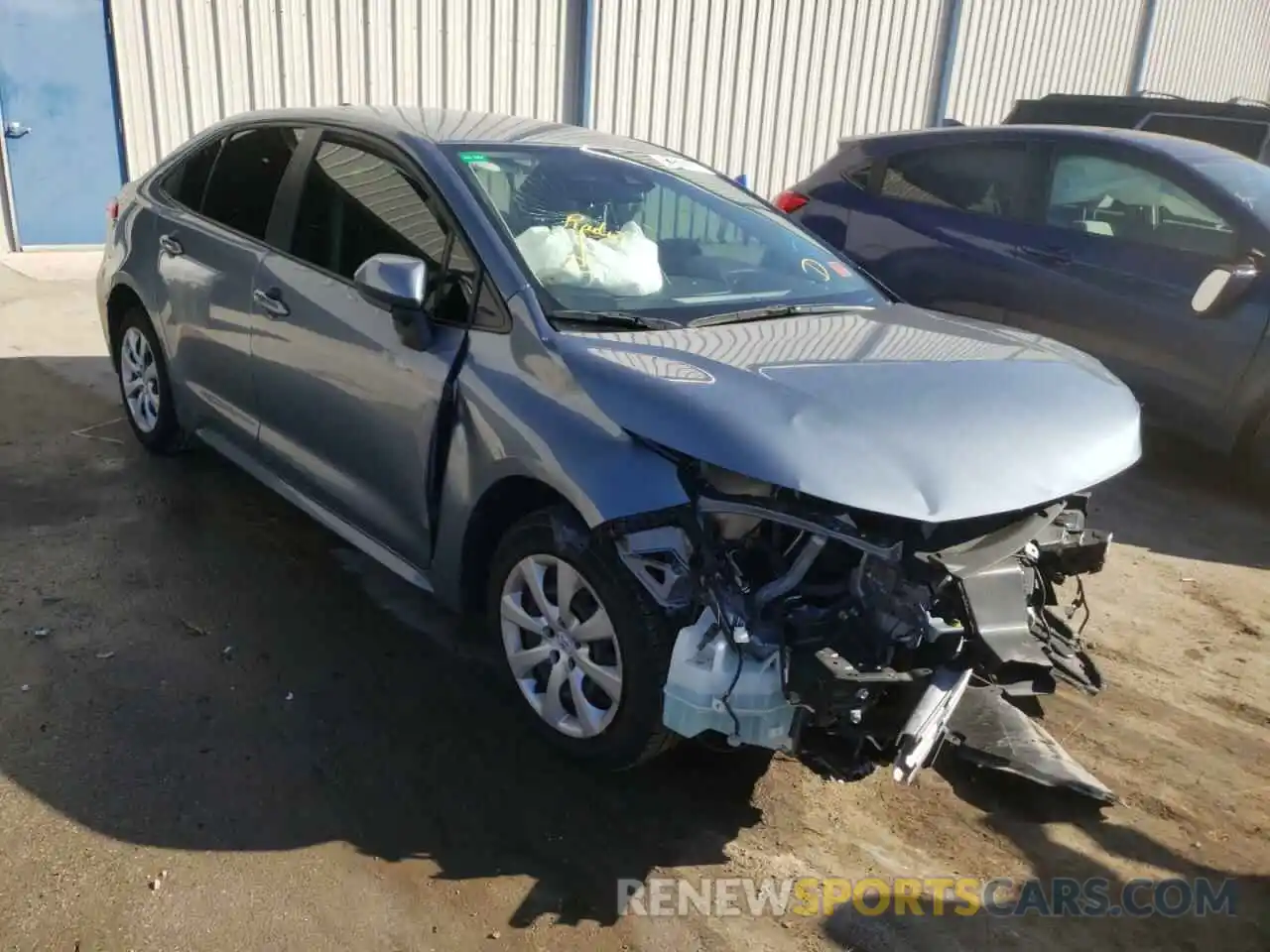 1 Photograph of a damaged car JTDEPRAE5LJ004947 TOYOTA COROLLA 2020