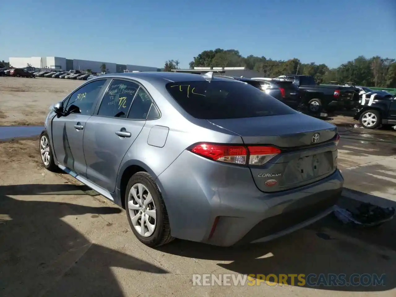 3 Photograph of a damaged car JTDEPRAE5LJ004947 TOYOTA COROLLA 2020