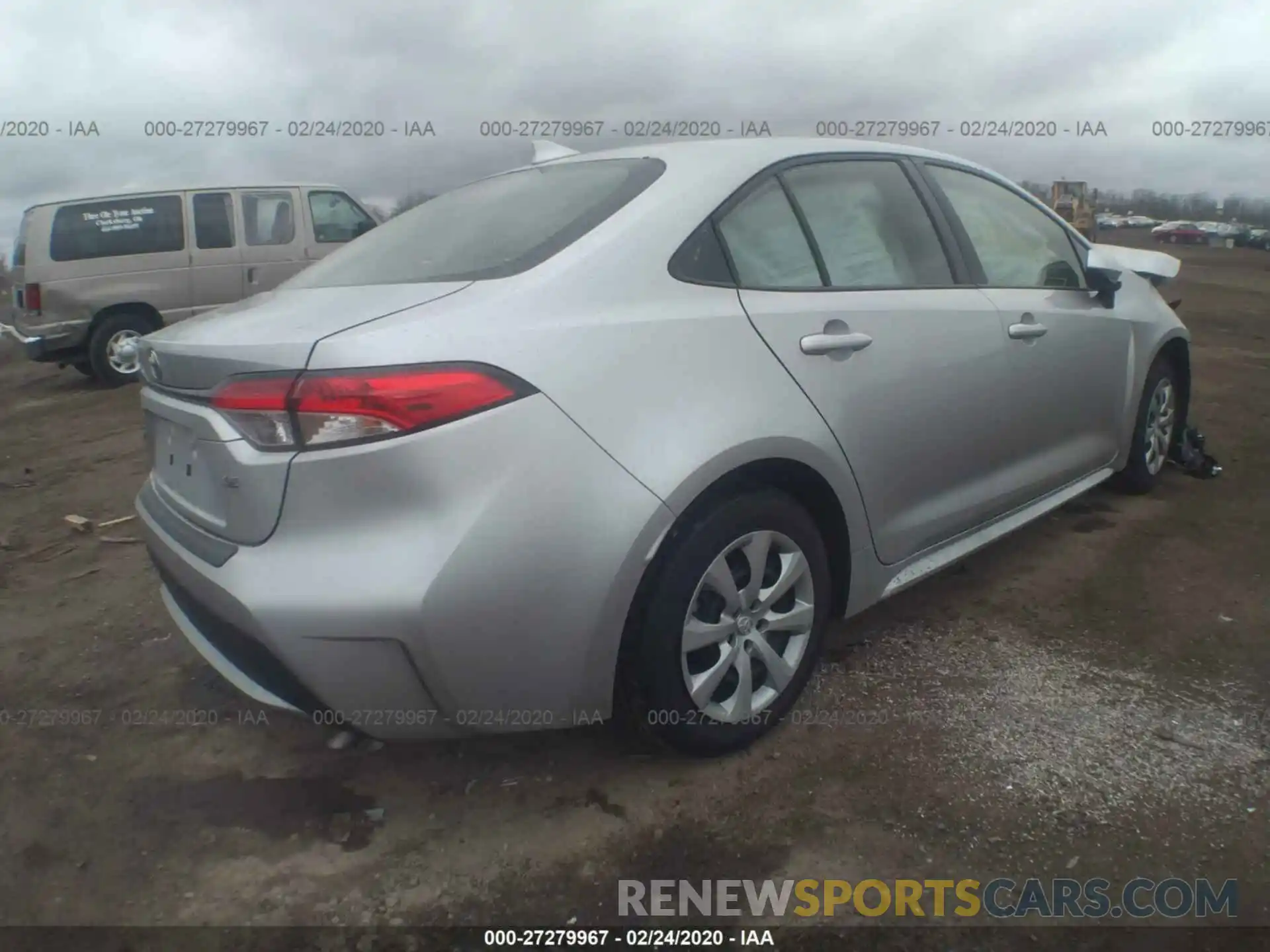 4 Photograph of a damaged car JTDEPRAE5LJ005693 TOYOTA COROLLA 2020