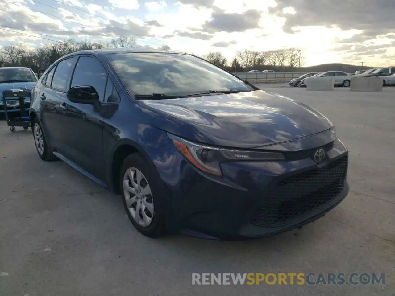 1 Photograph of a damaged car JTDEPRAE5LJ005998 TOYOTA COROLLA 2020