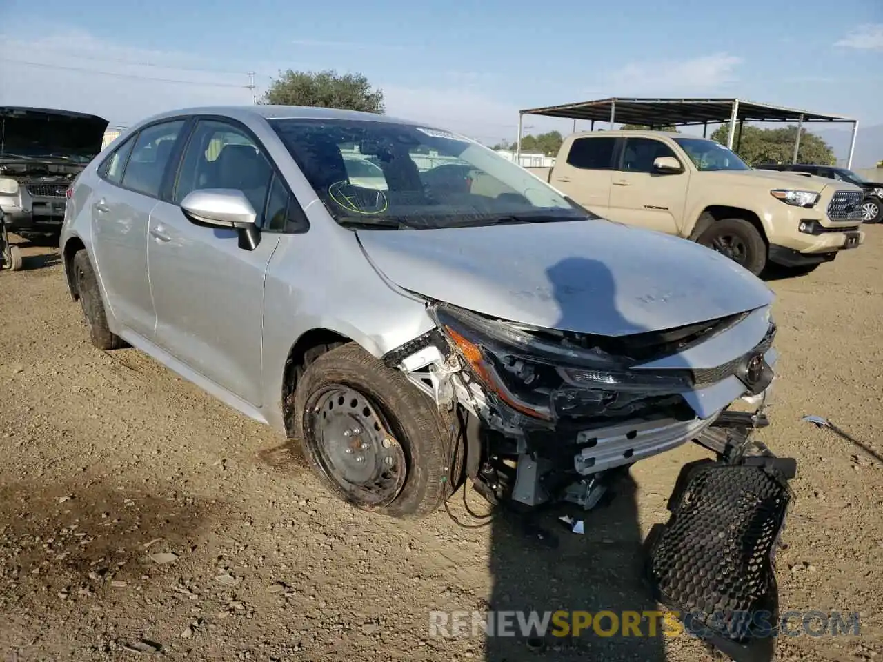 1 Photograph of a damaged car JTDEPRAE5LJ006780 TOYOTA COROLLA 2020