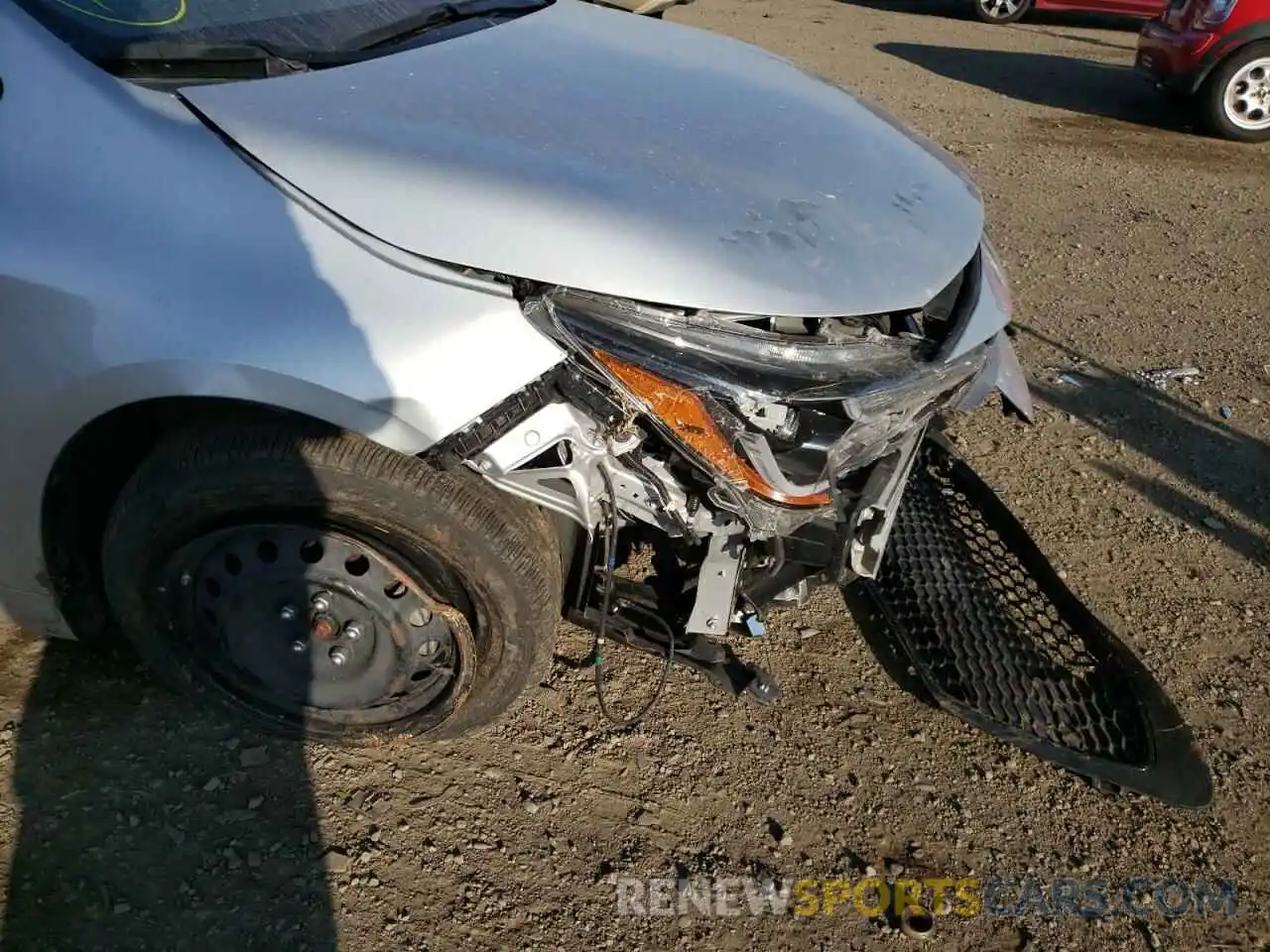 9 Photograph of a damaged car JTDEPRAE5LJ006780 TOYOTA COROLLA 2020