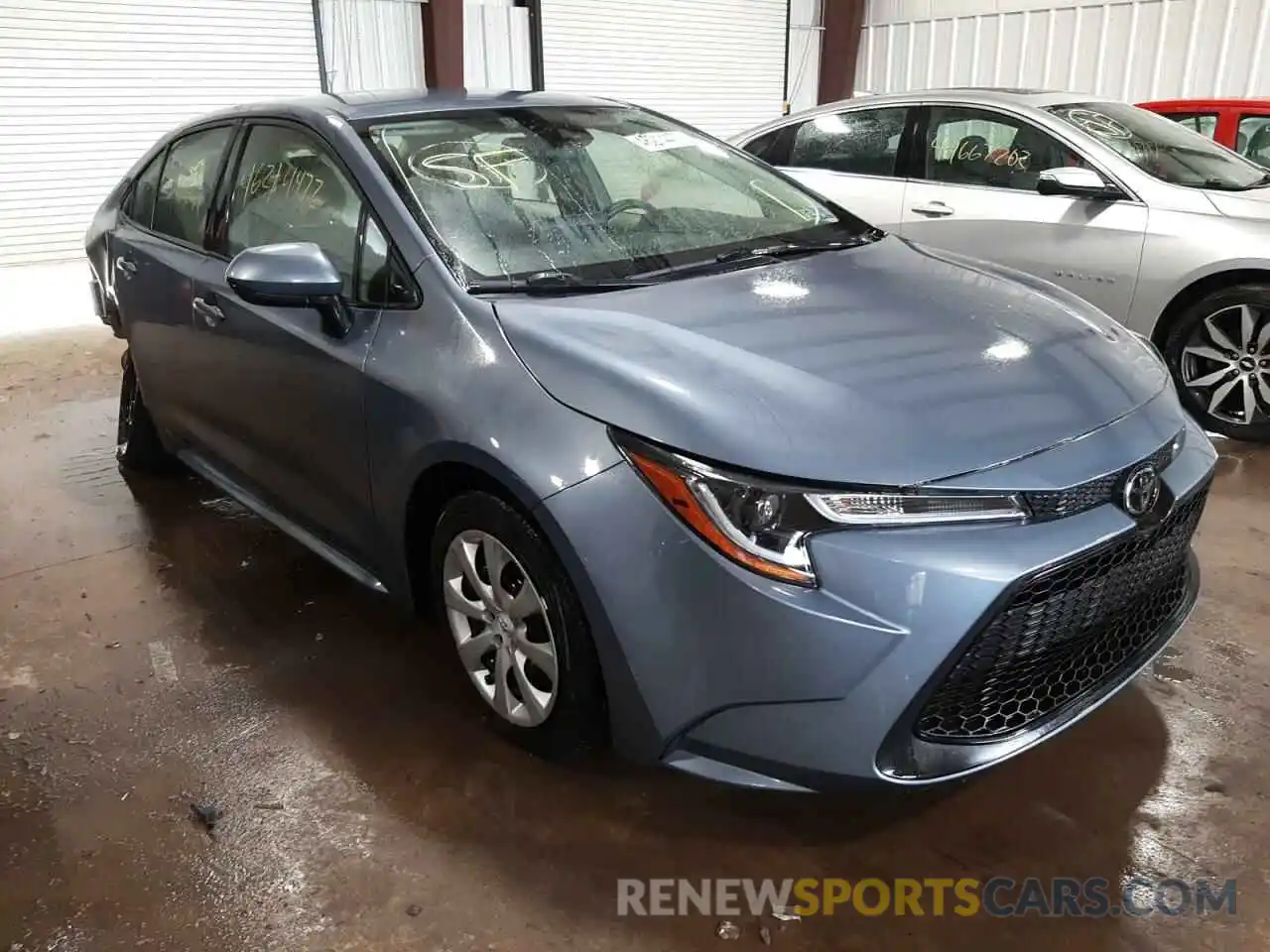 1 Photograph of a damaged car JTDEPRAE5LJ006908 TOYOTA COROLLA 2020