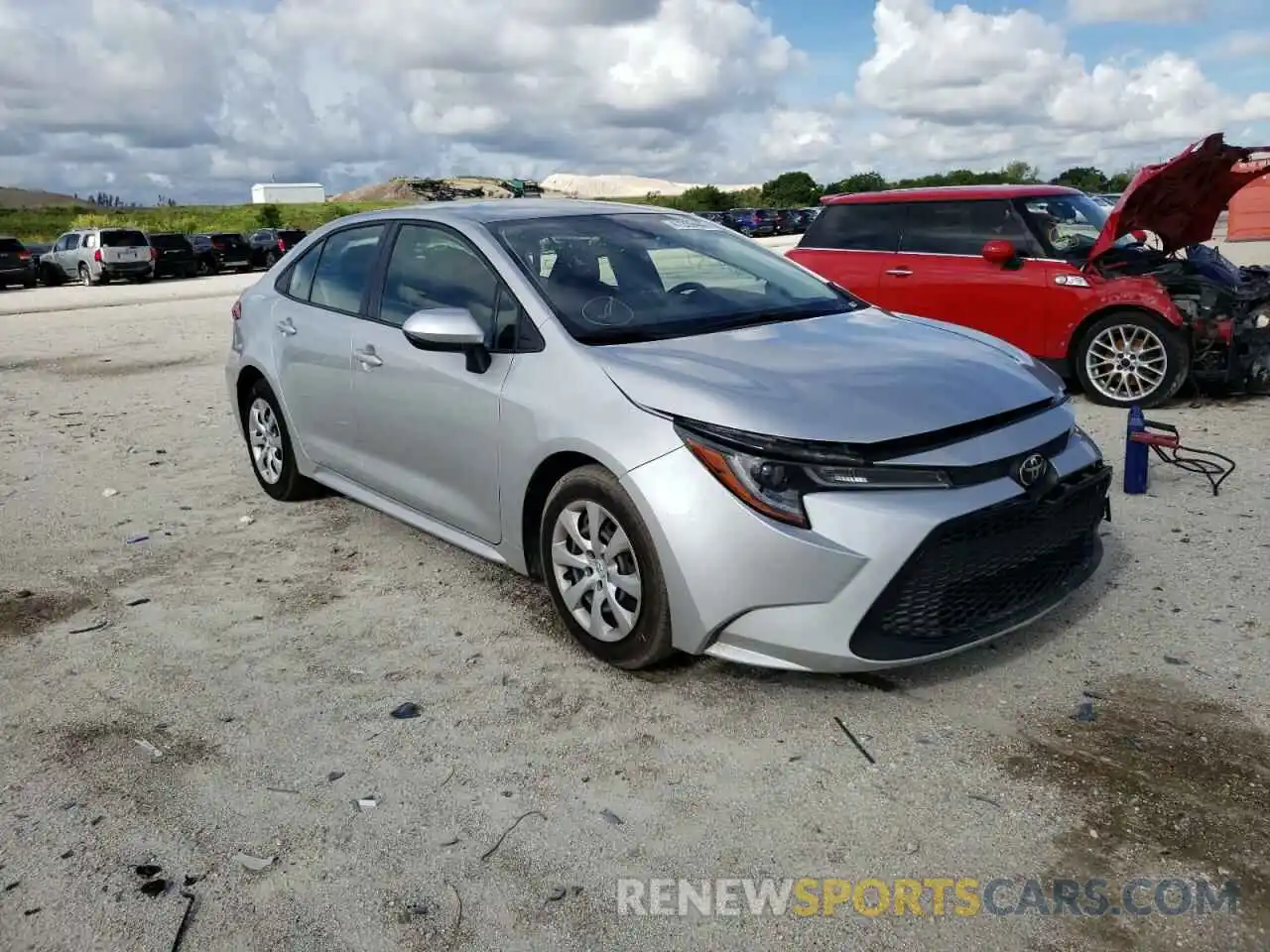 1 Photograph of a damaged car JTDEPRAE5LJ006987 TOYOTA COROLLA 2020