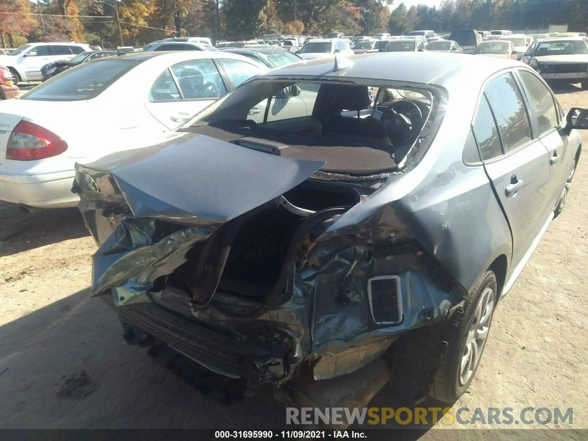 6 Photograph of a damaged car JTDEPRAE5LJ007346 TOYOTA COROLLA 2020