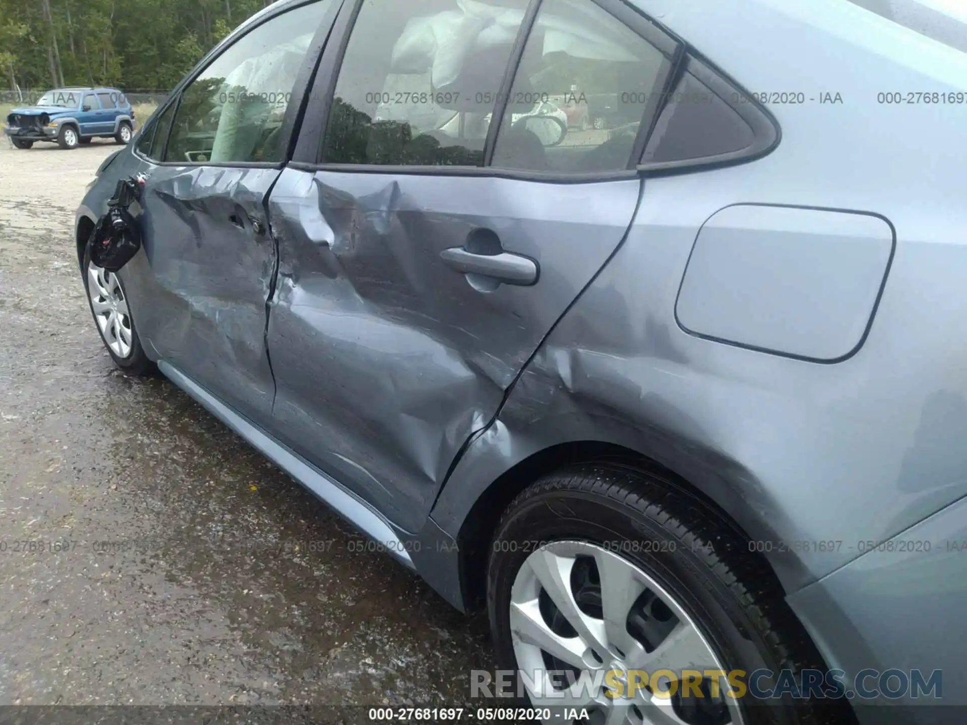 6 Photograph of a damaged car JTDEPRAE5LJ008304 TOYOTA COROLLA 2020