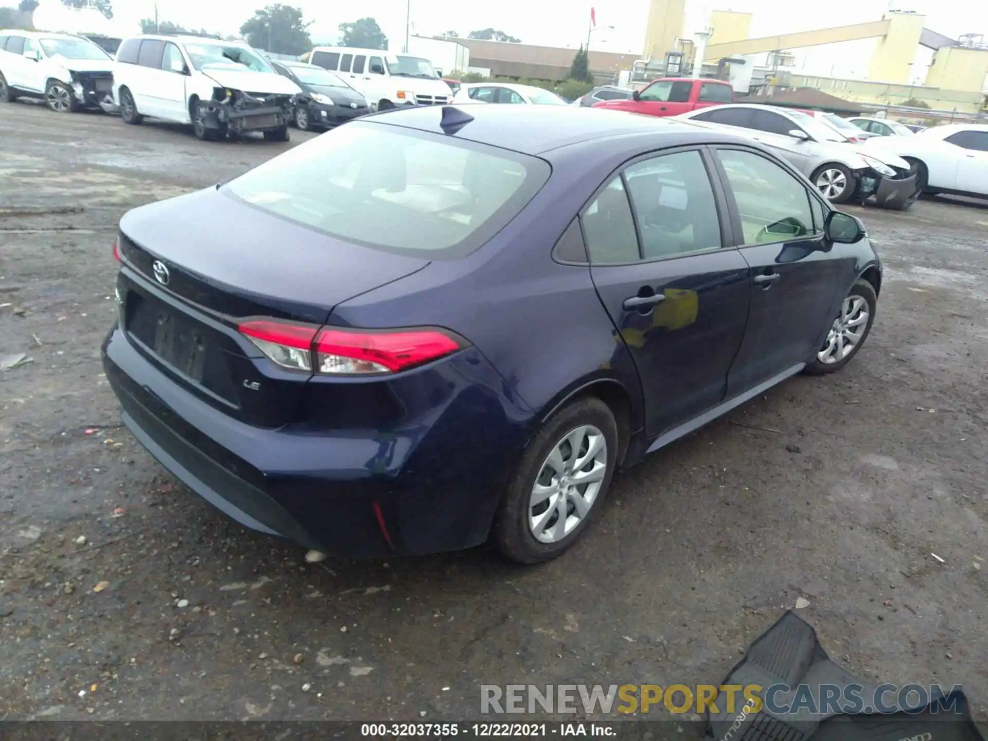 4 Photograph of a damaged car JTDEPRAE5LJ008691 TOYOTA COROLLA 2020