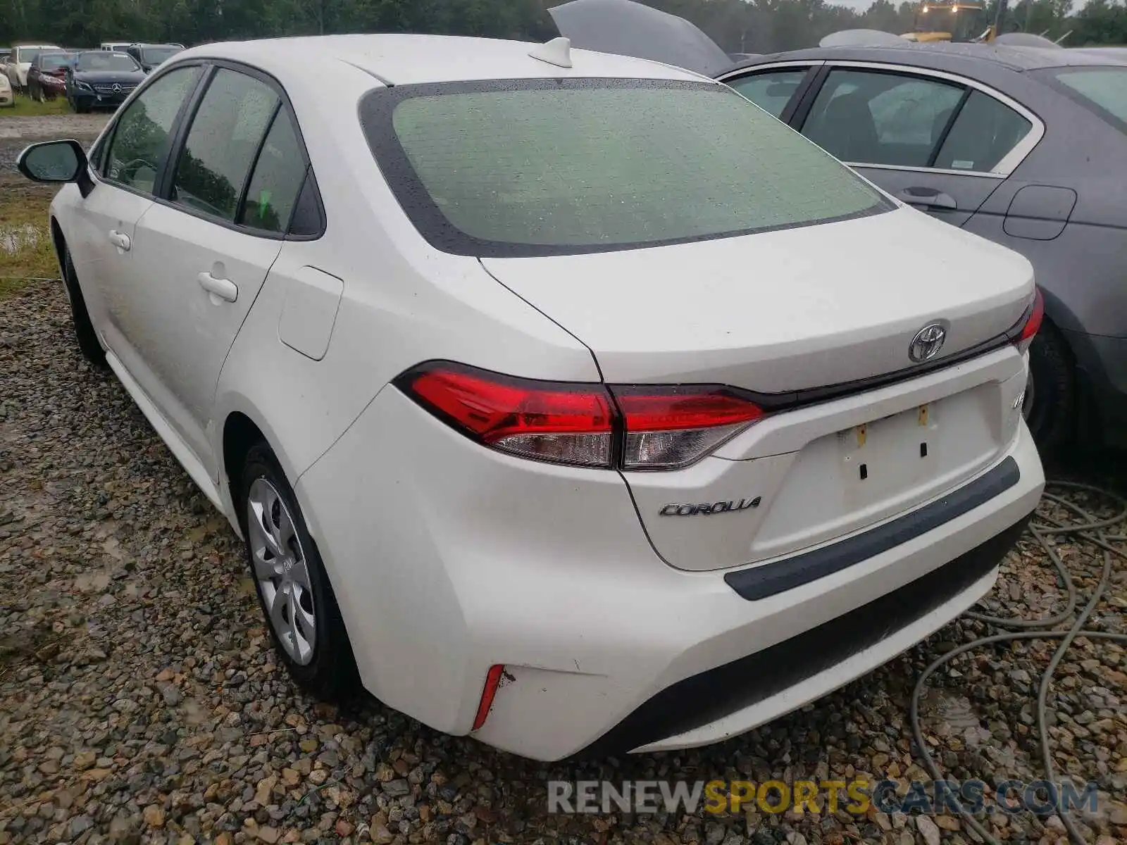 3 Photograph of a damaged car JTDEPRAE5LJ009355 TOYOTA COROLLA 2020