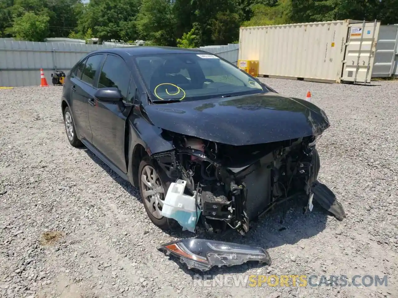 1 Photograph of a damaged car JTDEPRAE5LJ009579 TOYOTA COROLLA 2020