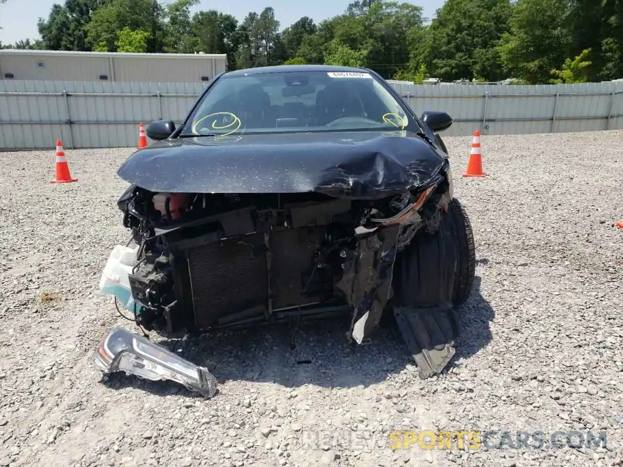 9 Photograph of a damaged car JTDEPRAE5LJ009579 TOYOTA COROLLA 2020