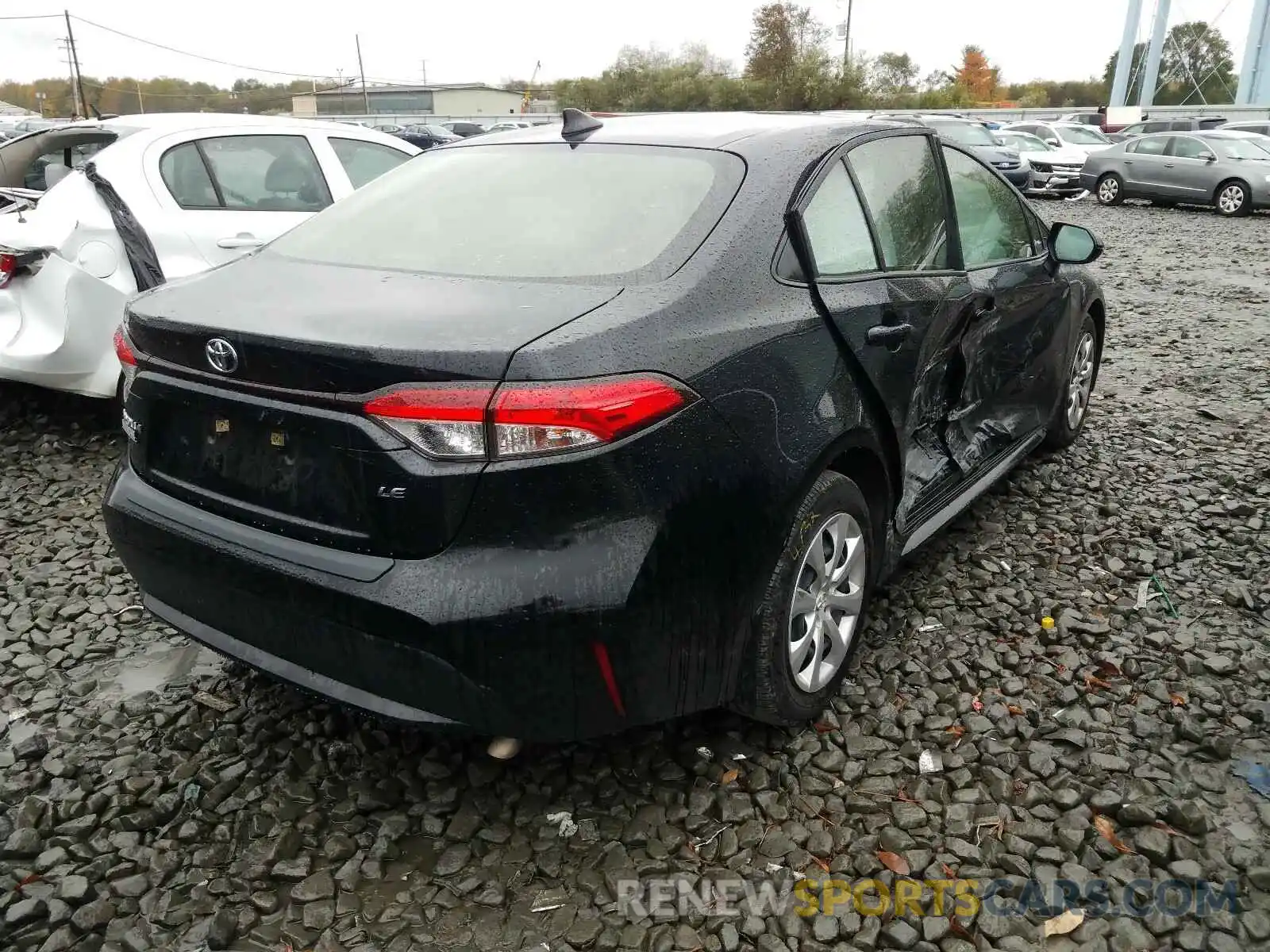 4 Photograph of a damaged car JTDEPRAE5LJ012417 TOYOTA COROLLA 2020