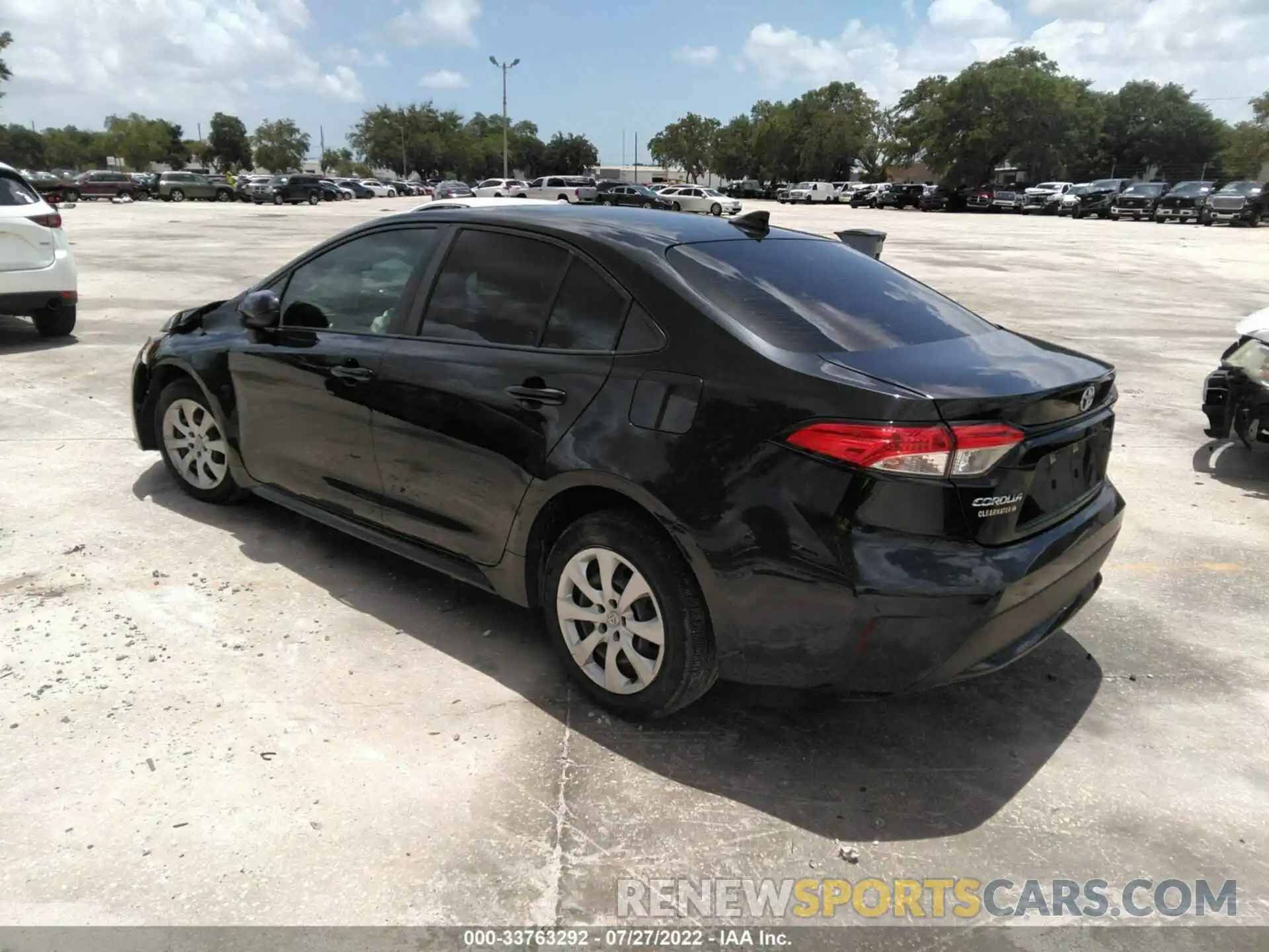 3 Photograph of a damaged car JTDEPRAE5LJ012563 TOYOTA COROLLA 2020