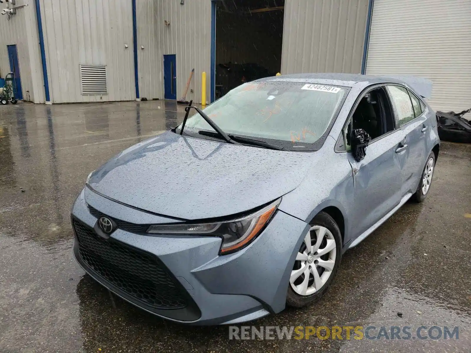 2 Photograph of a damaged car JTDEPRAE5LJ012739 TOYOTA COROLLA 2020