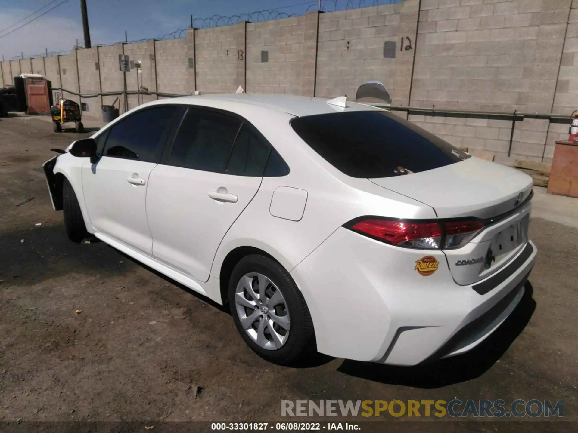 3 Photograph of a damaged car JTDEPRAE5LJ014149 TOYOTA COROLLA 2020