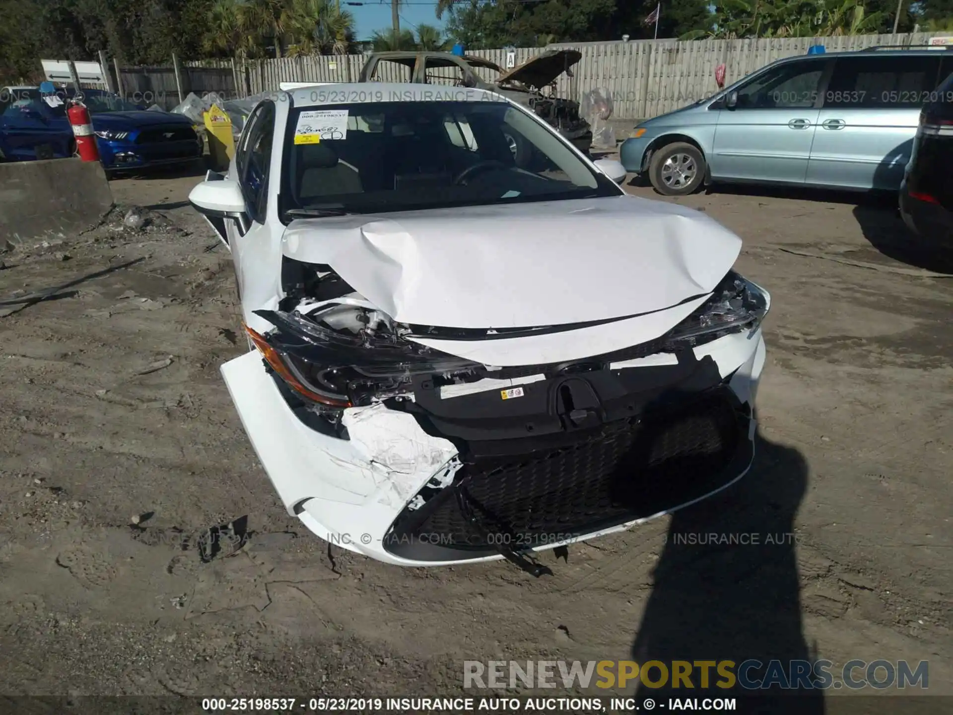 6 Photograph of a damaged car JTDEPRAE5LJ015026 TOYOTA COROLLA 2020