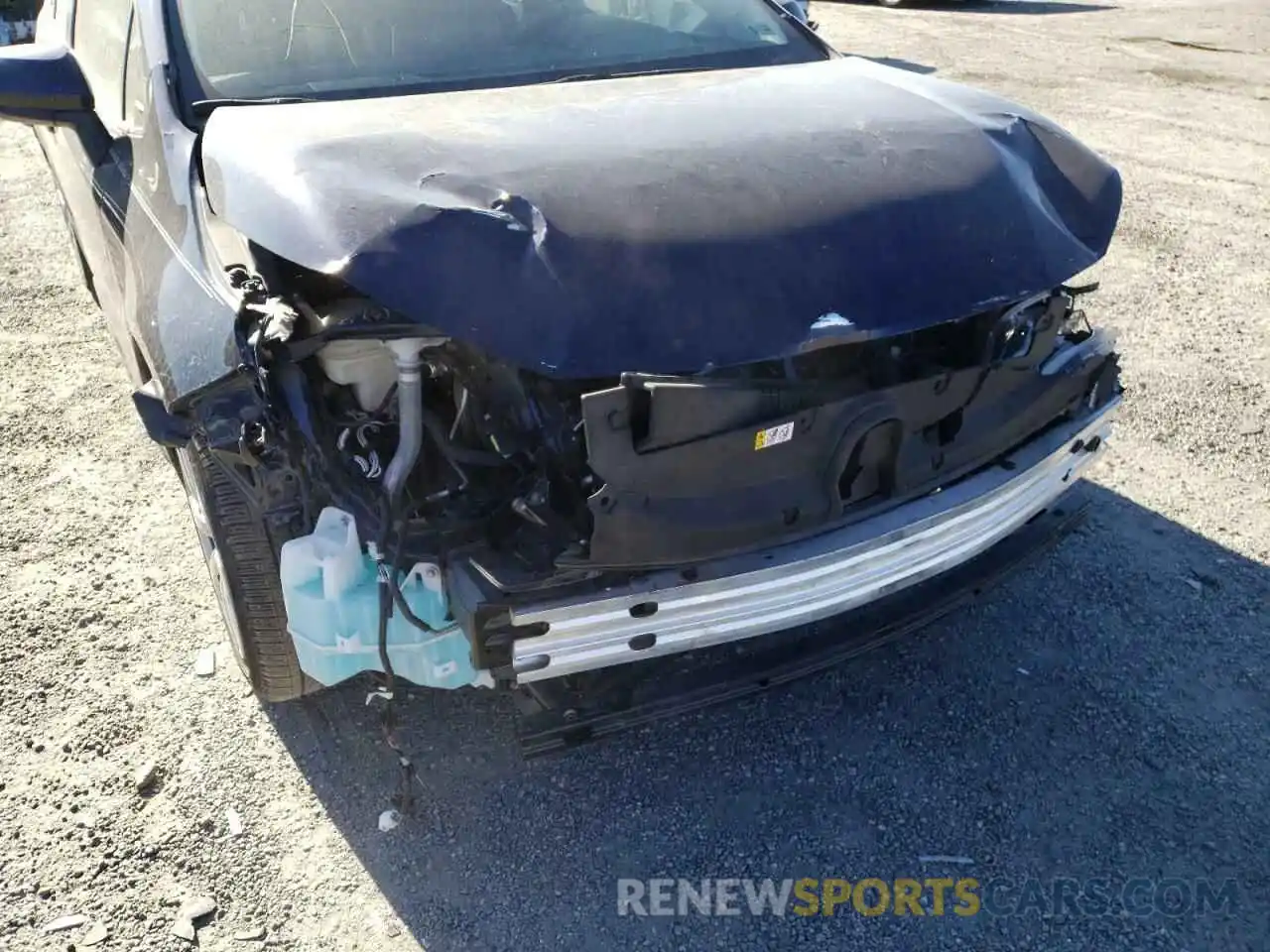 9 Photograph of a damaged car JTDEPRAE5LJ015625 TOYOTA COROLLA 2020