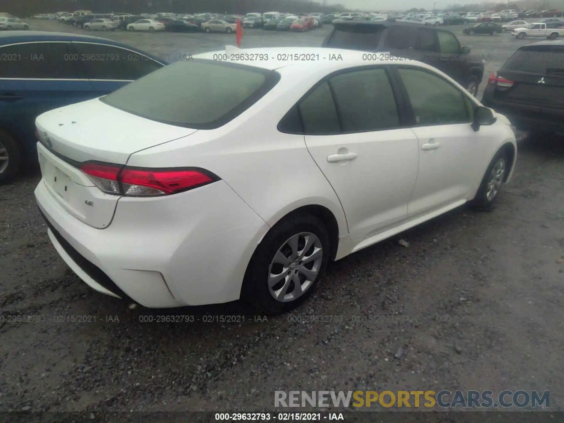 4 Photograph of a damaged car JTDEPRAE5LJ017729 TOYOTA COROLLA 2020