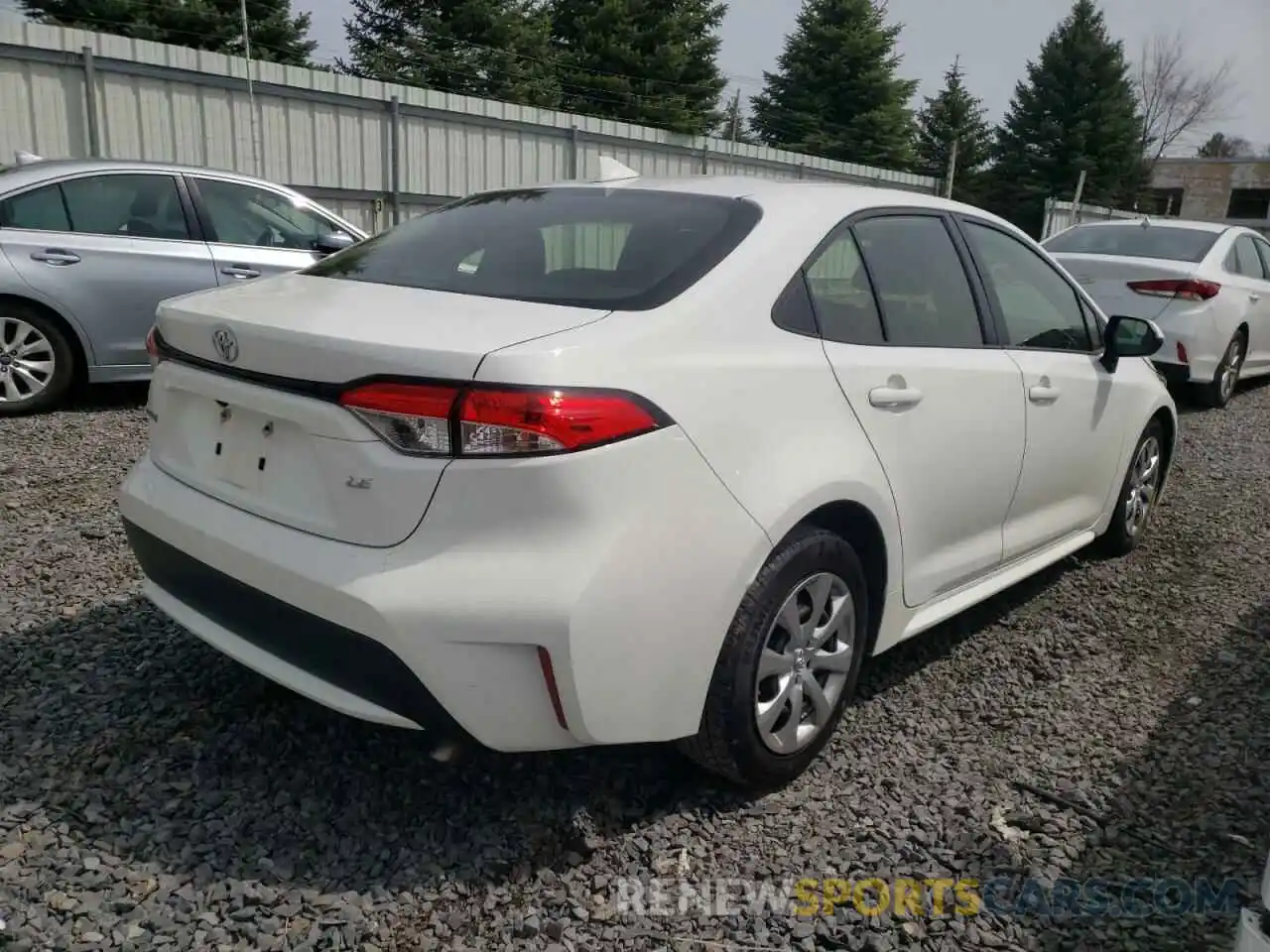 4 Photograph of a damaged car JTDEPRAE5LJ017827 TOYOTA COROLLA 2020