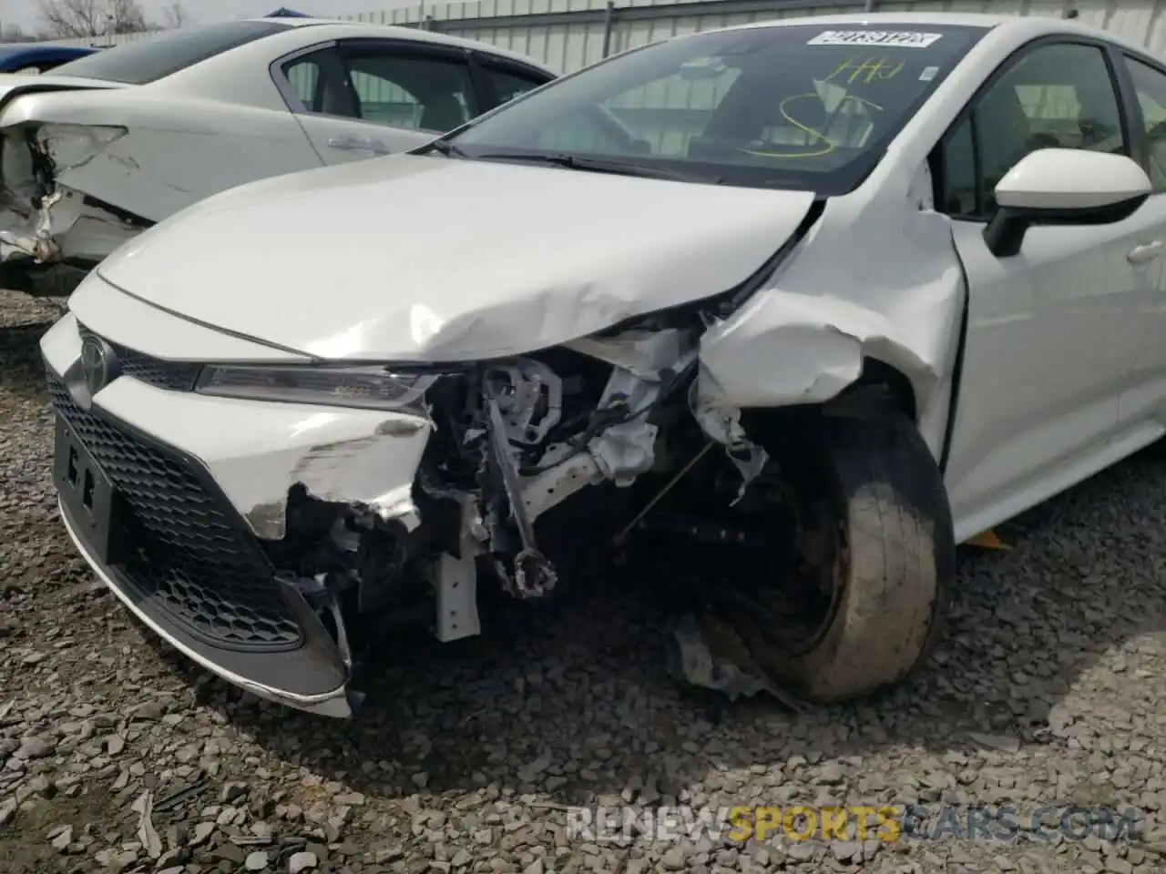 9 Photograph of a damaged car JTDEPRAE5LJ017827 TOYOTA COROLLA 2020