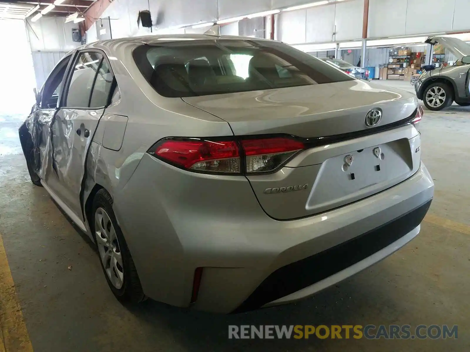 3 Photograph of a damaged car JTDEPRAE5LJ018069 TOYOTA COROLLA 2020