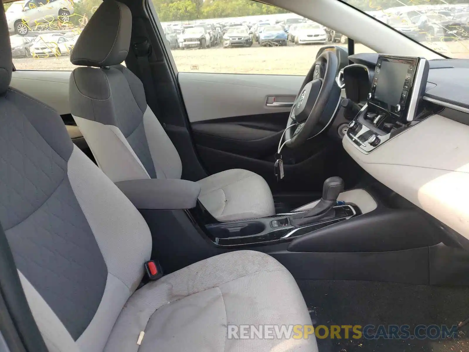 5 Photograph of a damaged car JTDEPRAE5LJ020341 TOYOTA COROLLA 2020