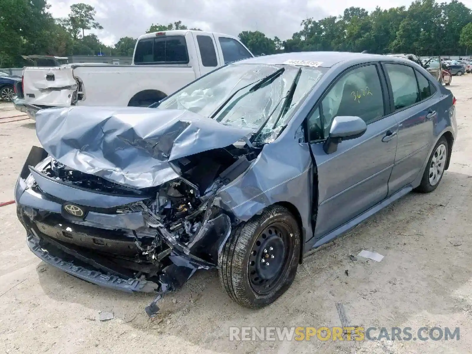 2 Photograph of a damaged car JTDEPRAE5LJ020551 TOYOTA COROLLA 2020