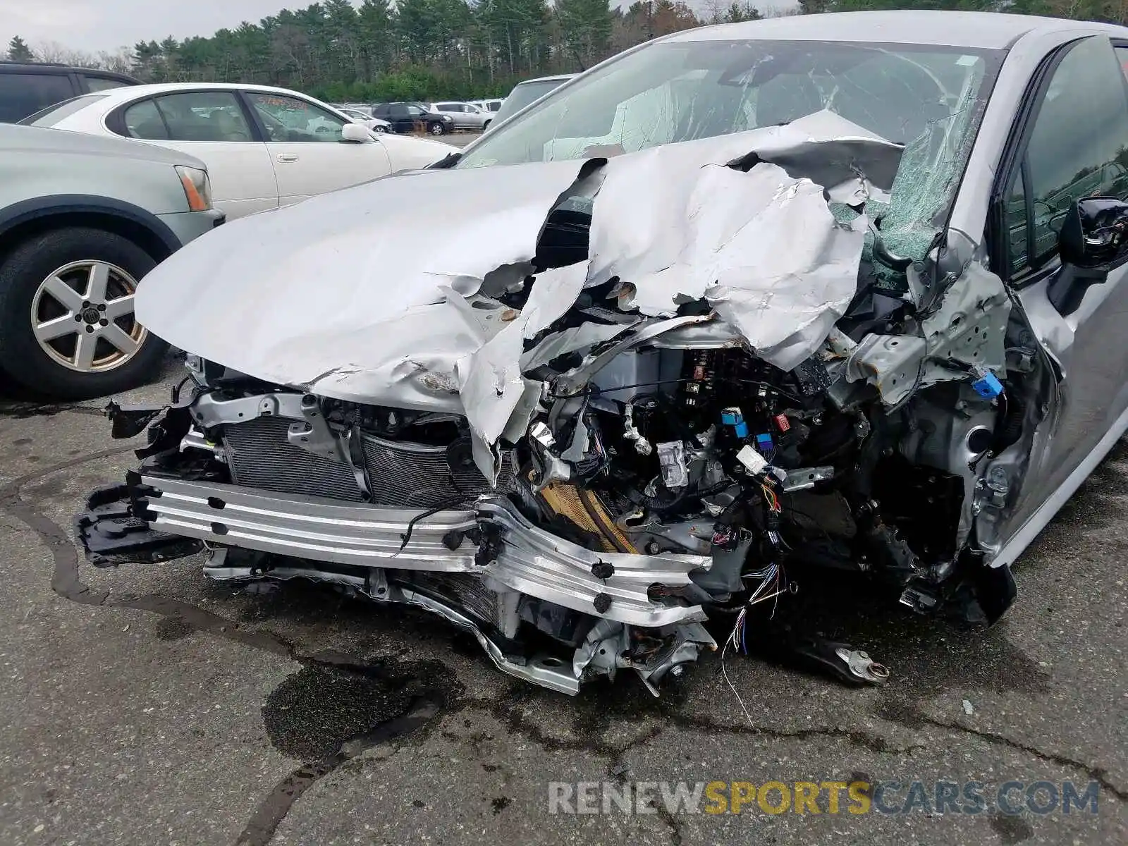 9 Photograph of a damaged car JTDEPRAE5LJ020842 TOYOTA COROLLA 2020