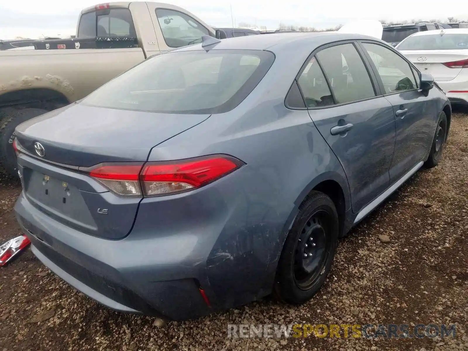 4 Photograph of a damaged car JTDEPRAE5LJ021375 TOYOTA COROLLA 2020