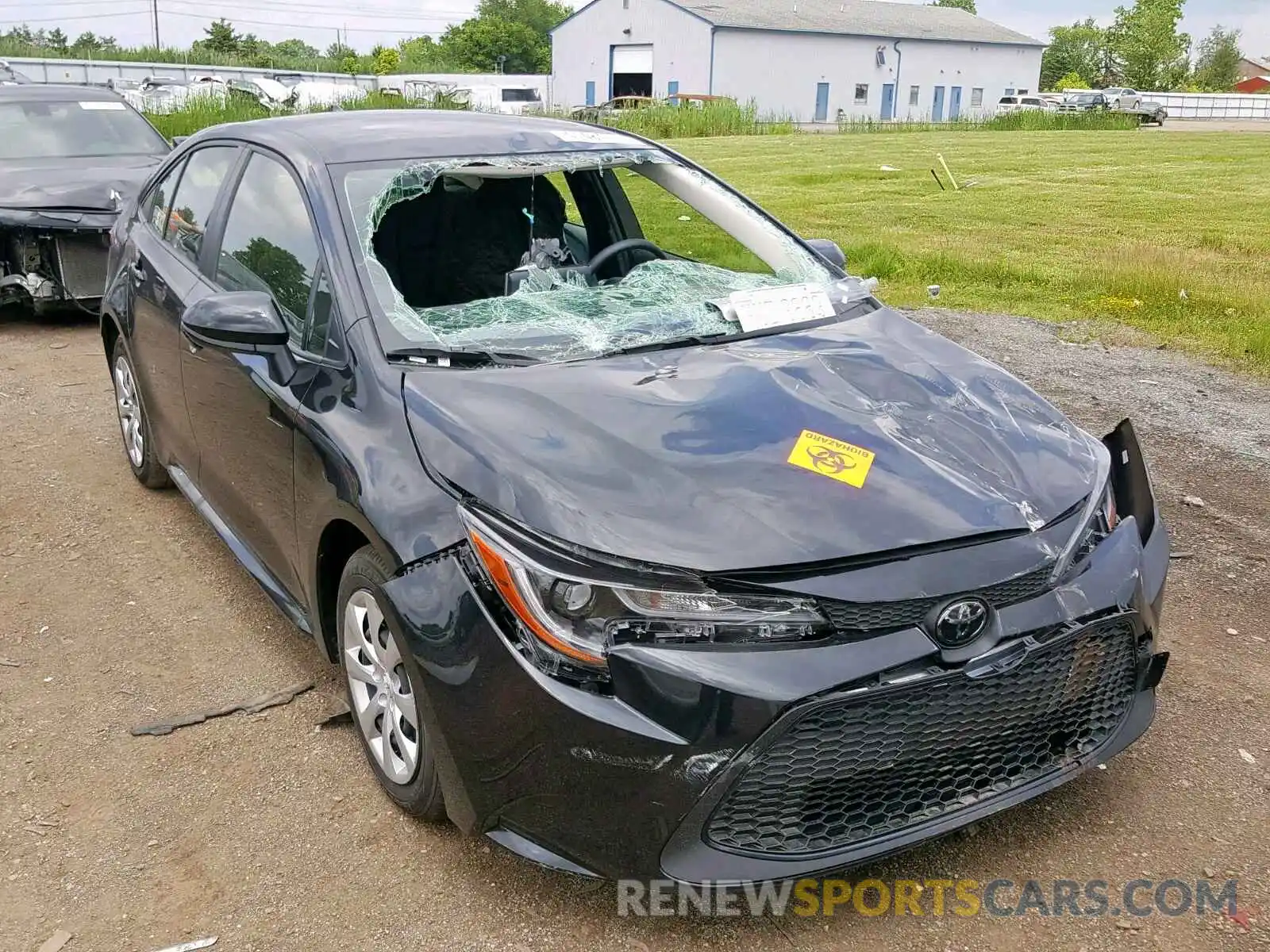 1 Photograph of a damaged car JTDEPRAE5LJ021523 TOYOTA COROLLA 2020