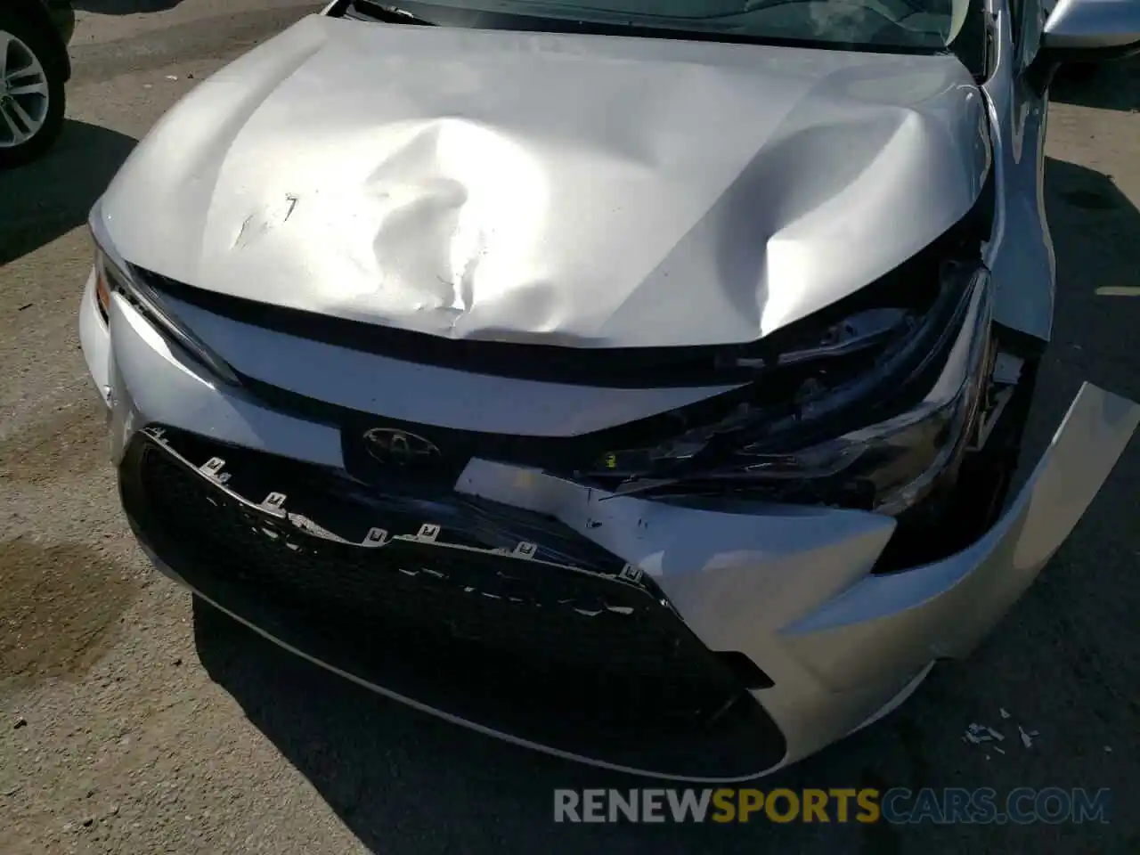 9 Photograph of a damaged car JTDEPRAE5LJ021537 TOYOTA COROLLA 2020