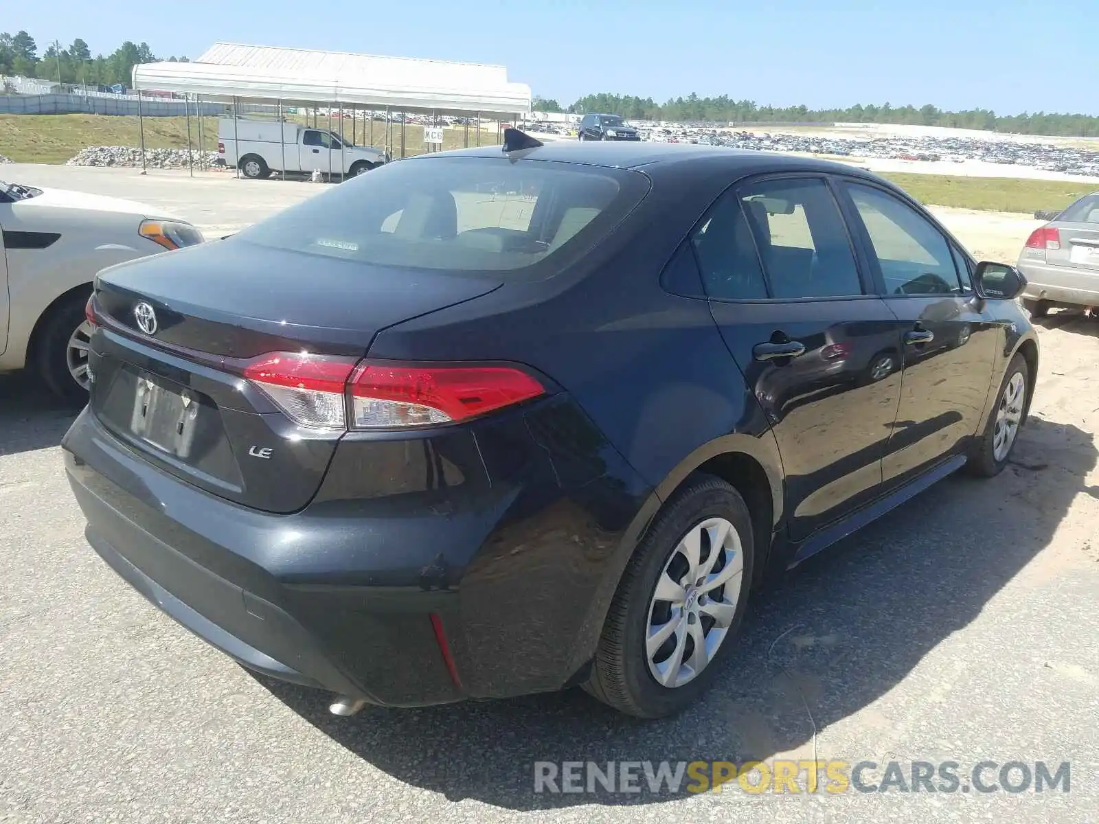 4 Photograph of a damaged car JTDEPRAE5LJ021716 TOYOTA COROLLA 2020