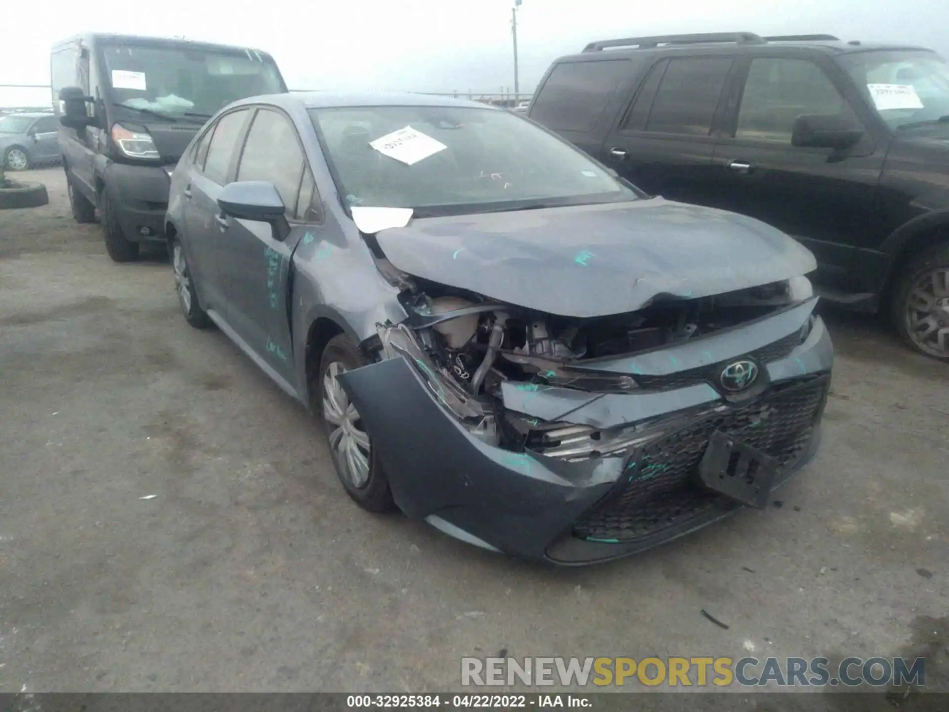 1 Photograph of a damaged car JTDEPRAE5LJ022106 TOYOTA COROLLA 2020