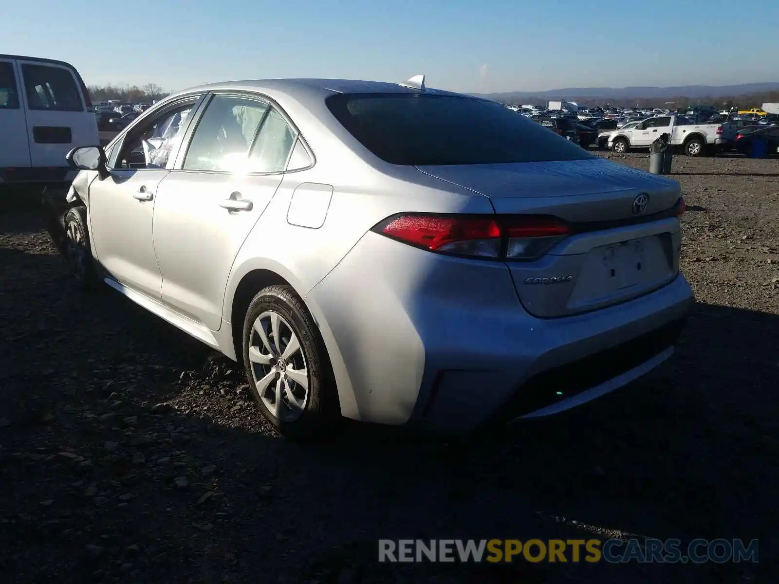 3 Photograph of a damaged car JTDEPRAE5LJ022302 TOYOTA COROLLA 2020