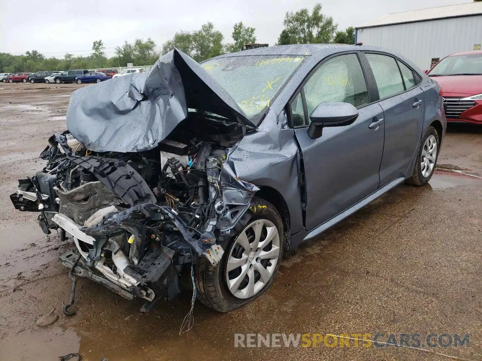 2 Photograph of a damaged car JTDEPRAE5LJ022767 TOYOTA COROLLA 2020