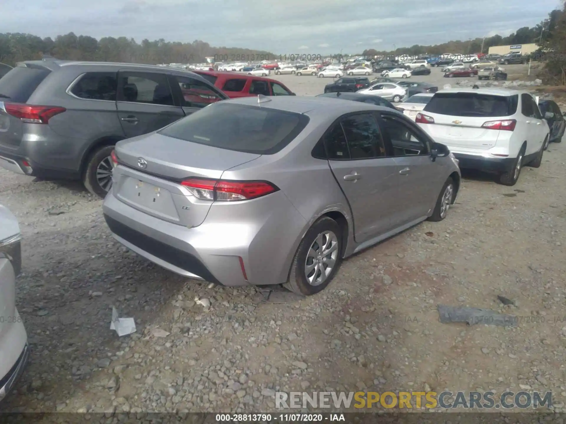 4 Photograph of a damaged car JTDEPRAE5LJ022896 TOYOTA COROLLA 2020