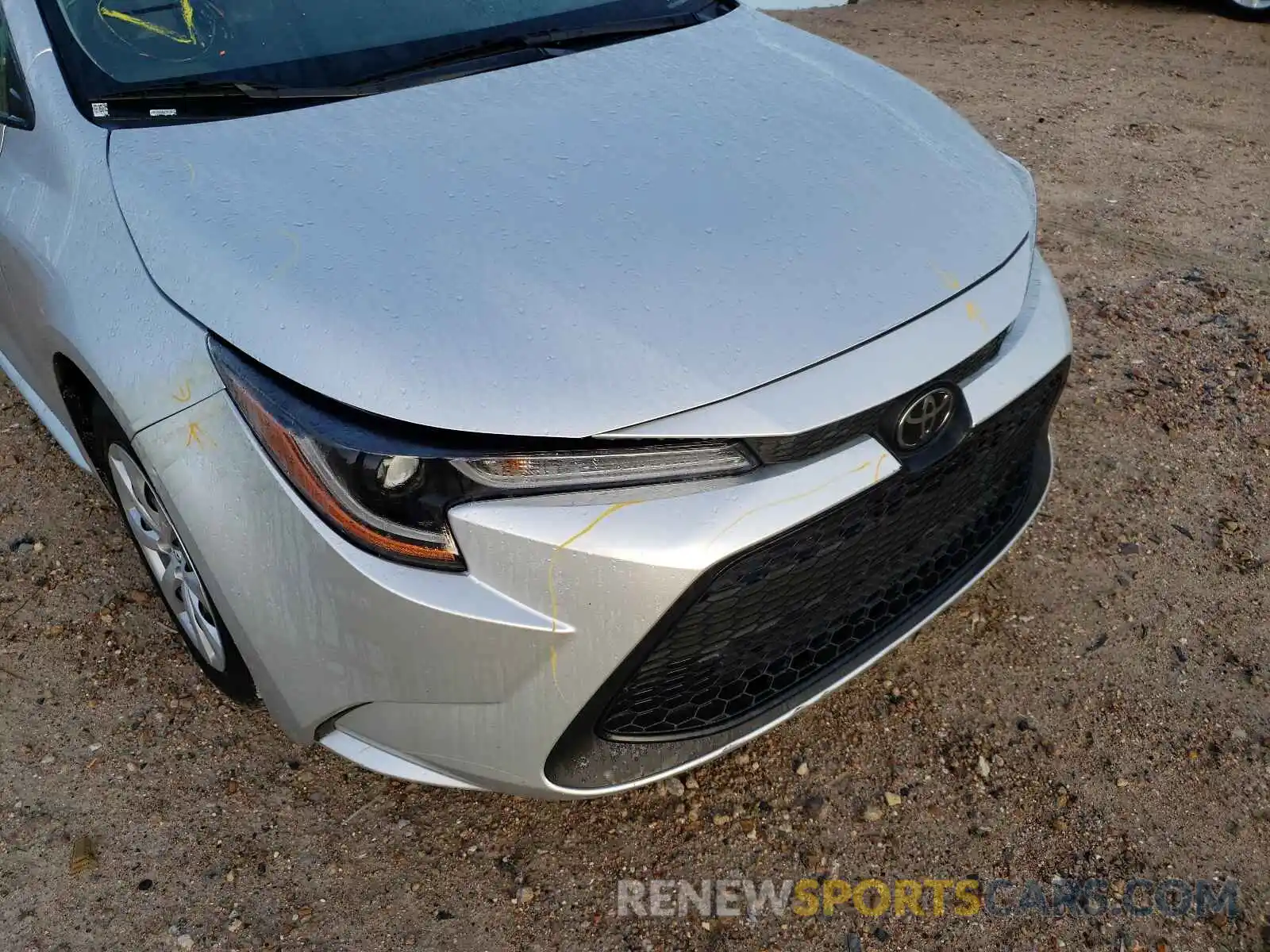 9 Photograph of a damaged car JTDEPRAE5LJ023322 TOYOTA COROLLA 2020