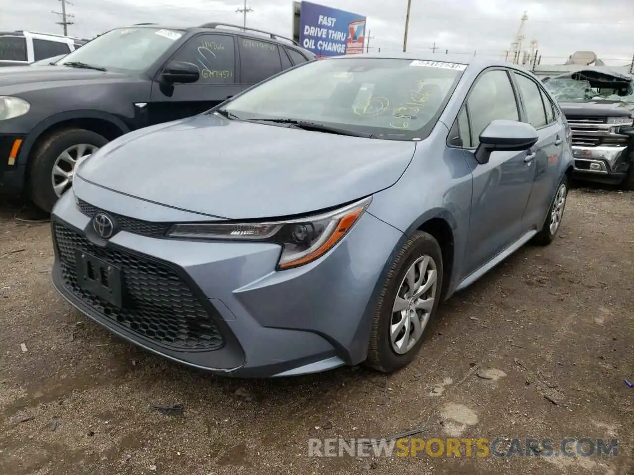 2 Photograph of a damaged car JTDEPRAE5LJ024065 TOYOTA COROLLA 2020